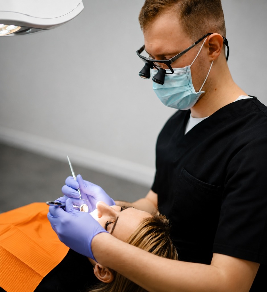 Ортодонт Кошляк Олександр — прийом в Одесі, клініка Harmony Clinic